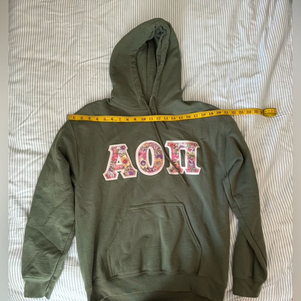 Lightly worn Gildan size M green Alpha Omicron Pi sweatshirt